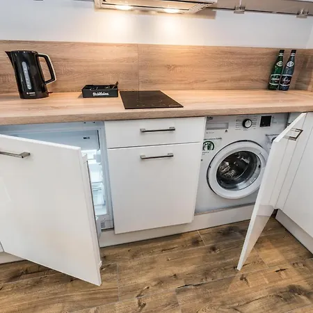 Rent Like - Apartament Koło Brzegu Iv